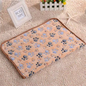 3 Sizes Cute Warm Pet Bed Mat Cover Towel Handcrafted Cat Dog Fleece Soft Blanket for Small Medium Large Dogs Puppy Pet Supplies