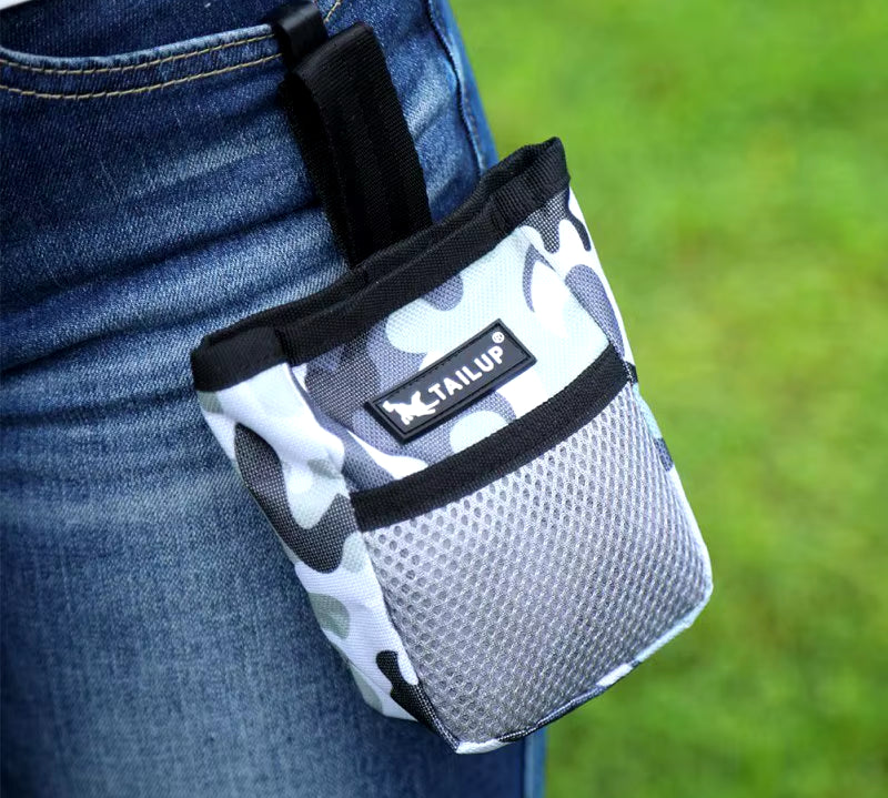 Pet Dog Pocket Snack Reward Waist Bag Puppy Training Treat Snack Bait Pet Feed Pocket Pouch Obedience Agility Pouch Food Bag