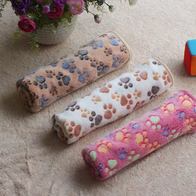 3 Sizes Cute Warm Pet Bed Mat Cover Towel Handcrafted Cat Dog Fleece Soft Blanket for Small Medium Large Dogs Puppy Pet Supplies