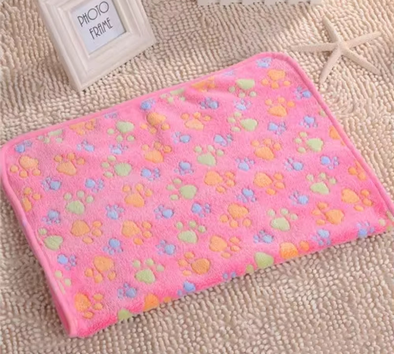 3 Sizes Cute Warm Pet Bed Mat Cover Towel Handcrafted Cat Dog Fleece Soft Blanket for Small Medium Large Dogs Puppy Pet Supplies